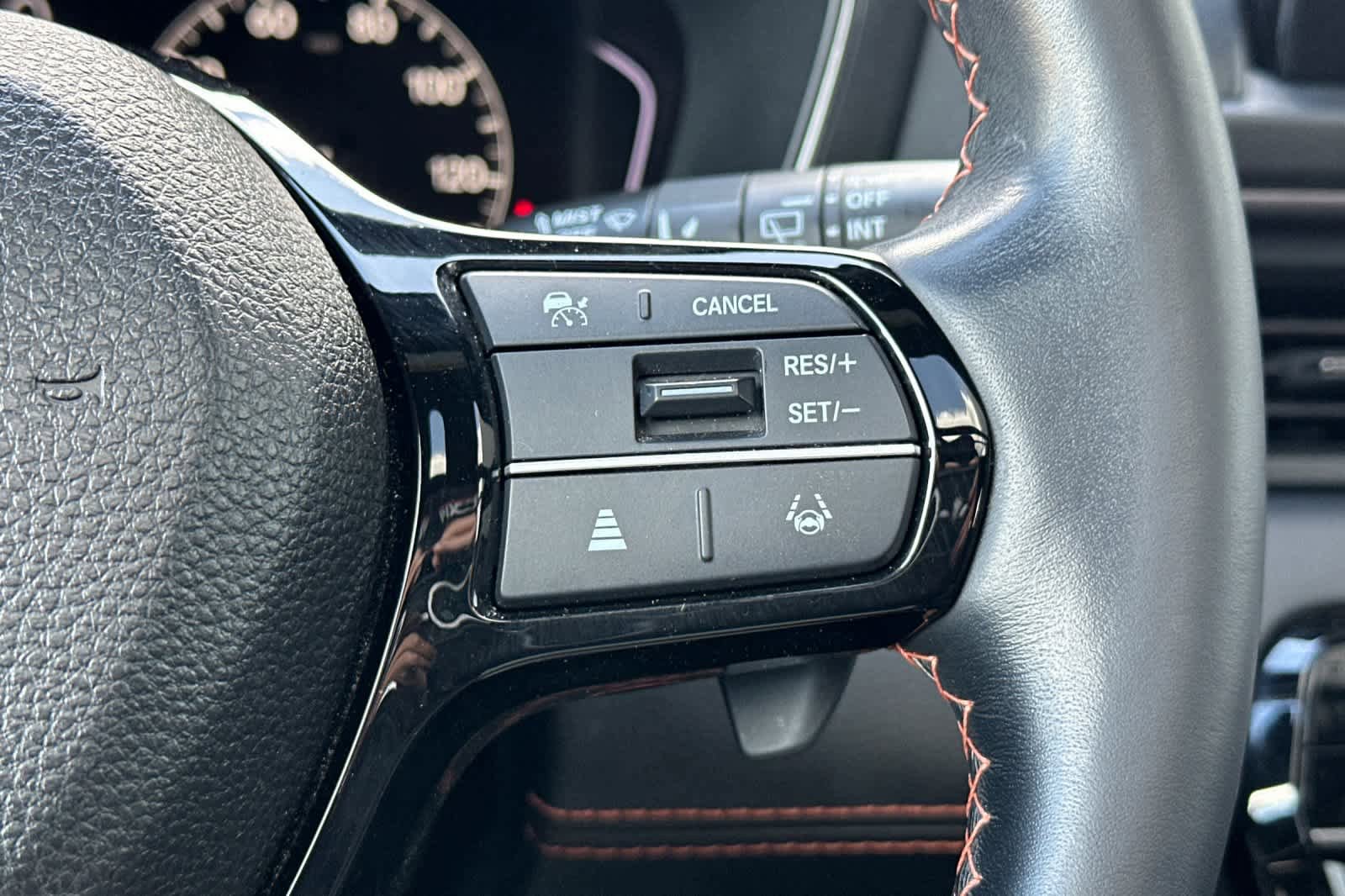 Certified 2023 Honda Pilot TrailSport image 29