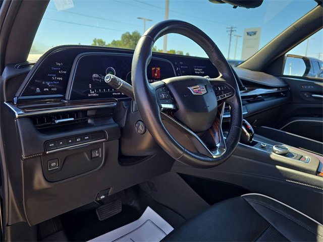 Certified 2022 Cadillac Escalade Premium Luxury image 10