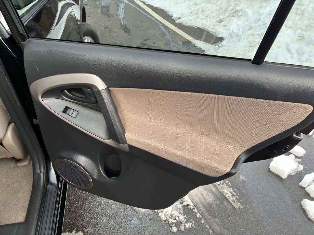 Used 2007 Toyota RAV4 4WD image 26