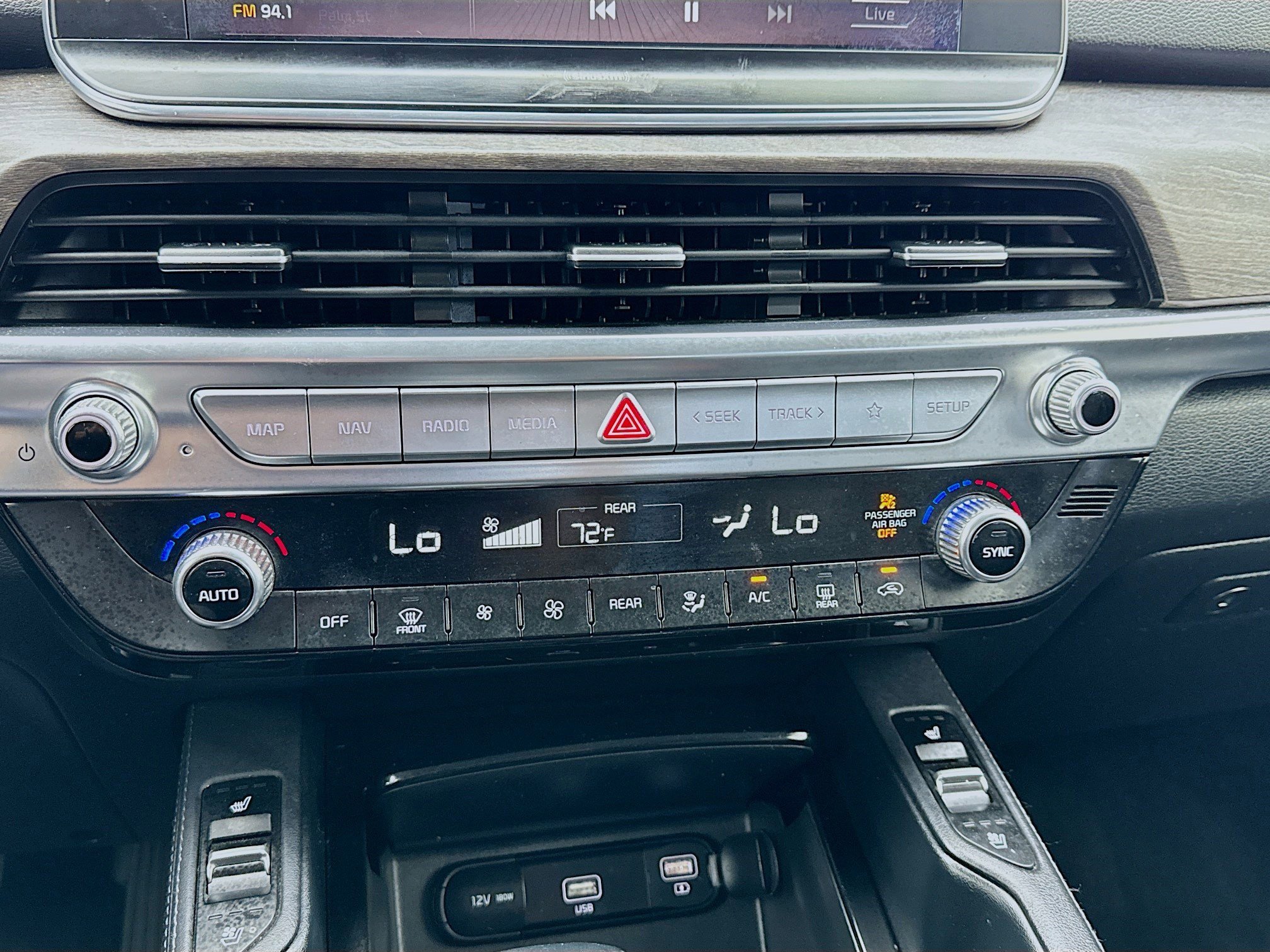 Used 2020 Kia Telluride EX FWD image 12