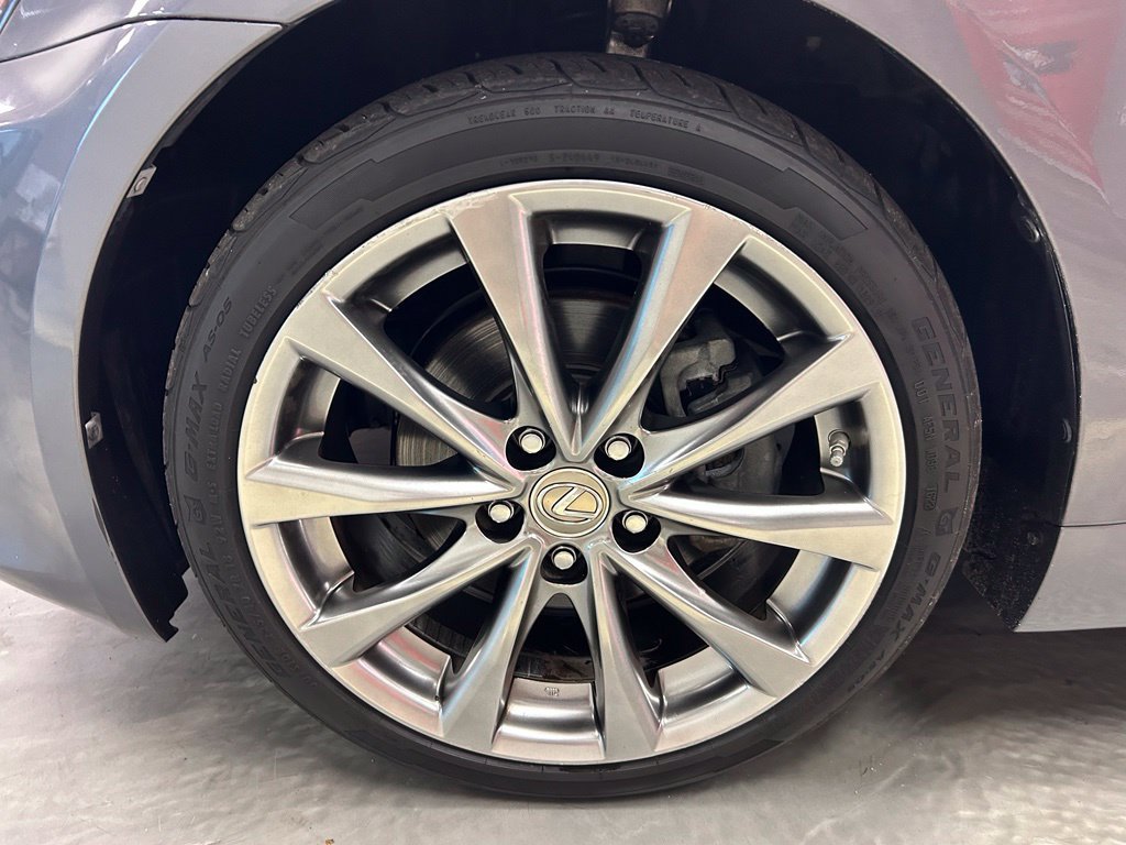 Used 2014 Lexus IS 250C w/ Luxury Package RWD image 24