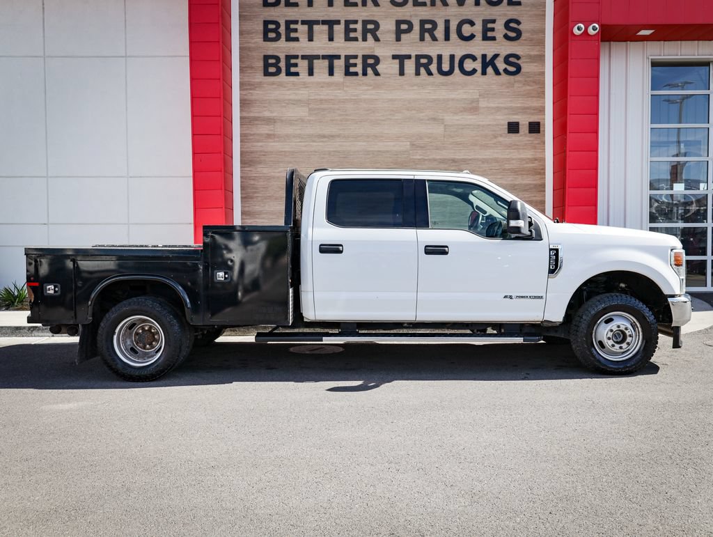 Used 2021 Ford F350 XLT AWD/4WD image 2