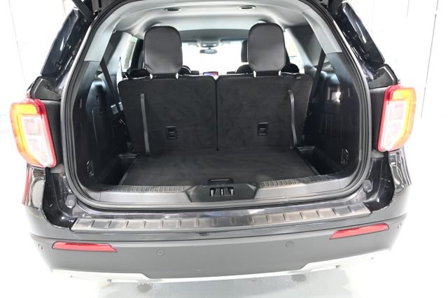 Used 2022 Ford Explorer XLT w/ Equipment Group 202A image 29