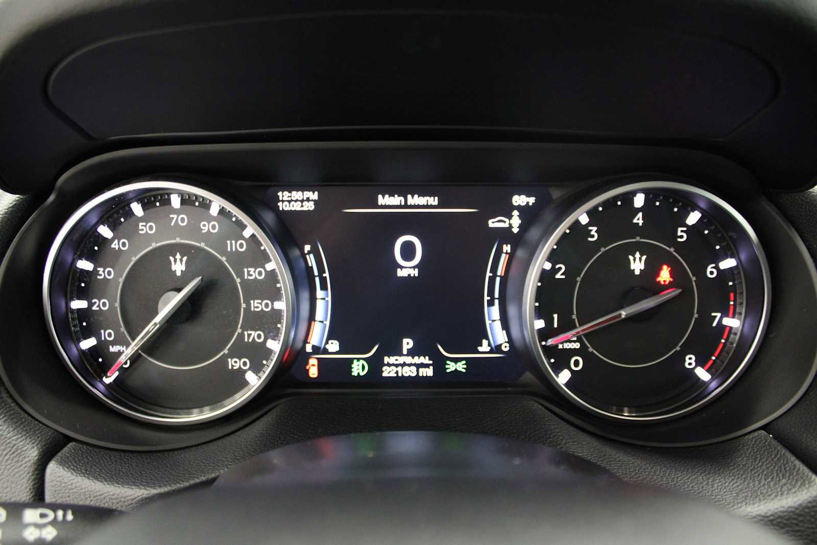 Used 2021 Maserati Levante image 5