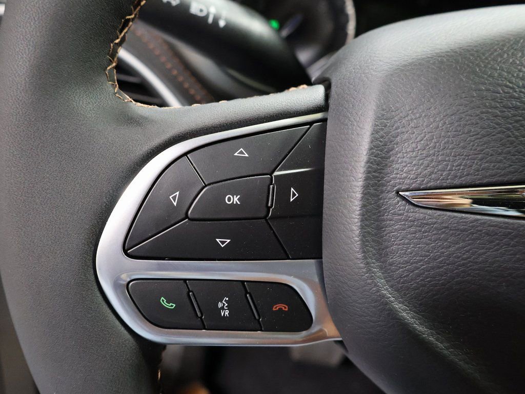 New 2026 Chrysler Pacifica Pinnacle w/ Trailer Tow Group image 30