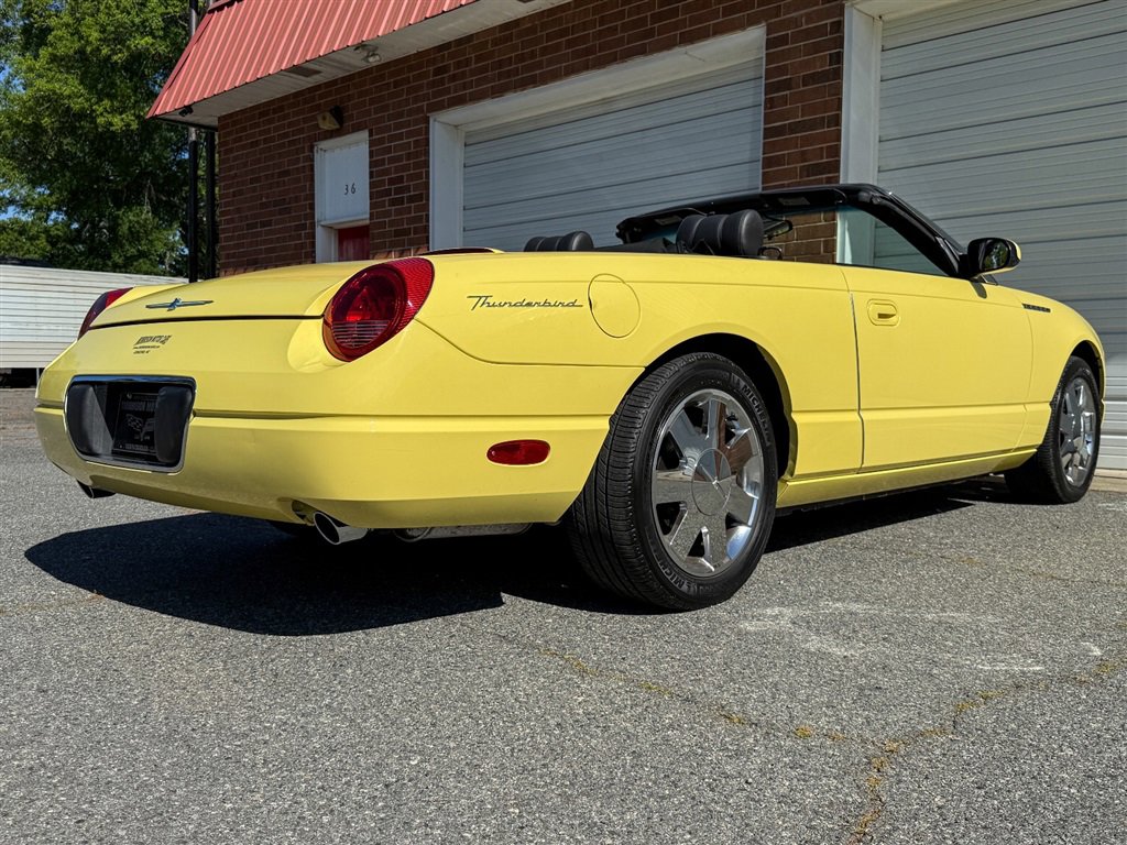 Used 2002 Ford Thunderbird RWD image 38