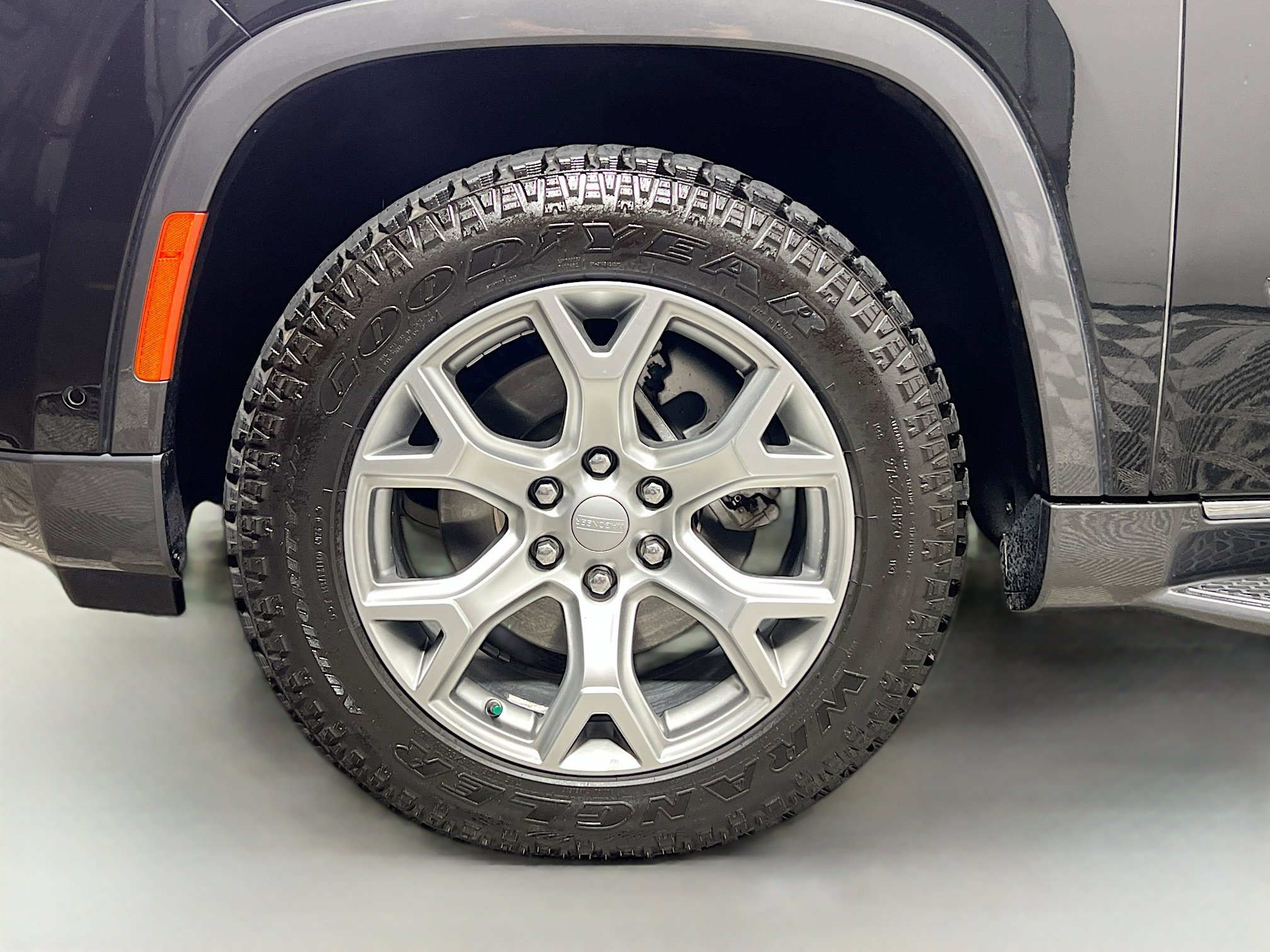 Used 2022 Jeep Wagoneer Series II image 14