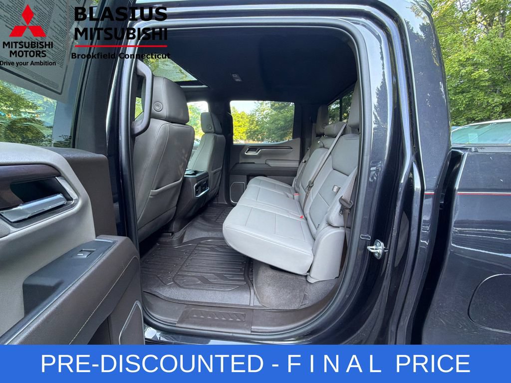 Used 2023 GMC Sierra 1500 SLT w/ SLT Premium Package AWD/4WD image 36