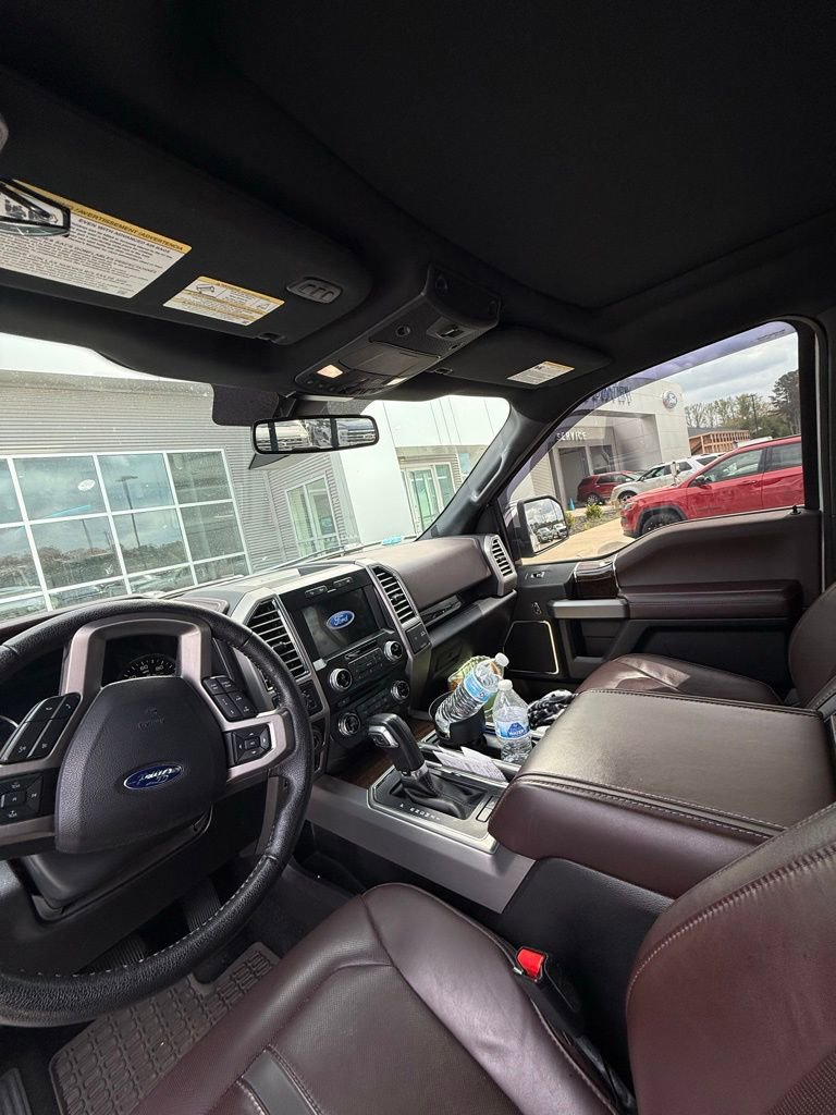 Used 2016 Ford F150 Platinum w/ Equipment Group 701A Luxury image 17