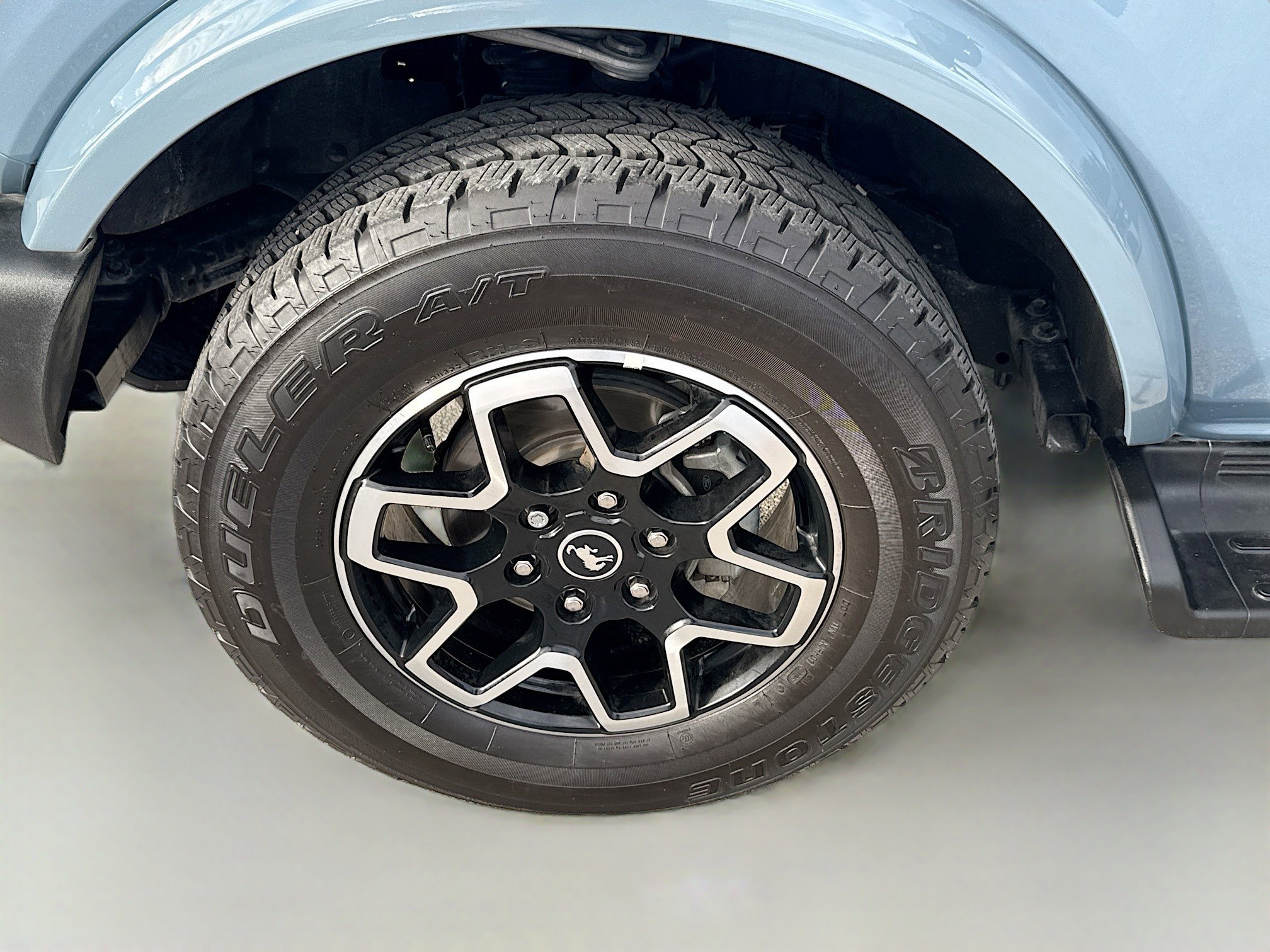 Used 2025 Ford Bronco Outer Banks image 37