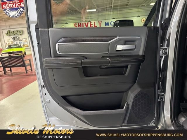 Used 2022 RAM 2500 Big Horn w/ Snow Chief Group AWD/4WD image 27
