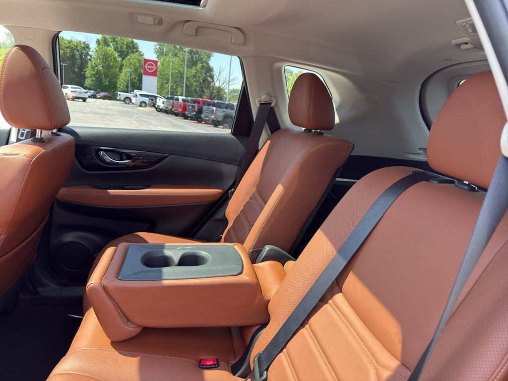 Used 2018 Nissan Rogue SL w/ Premium Package AWD/4WD image 31
