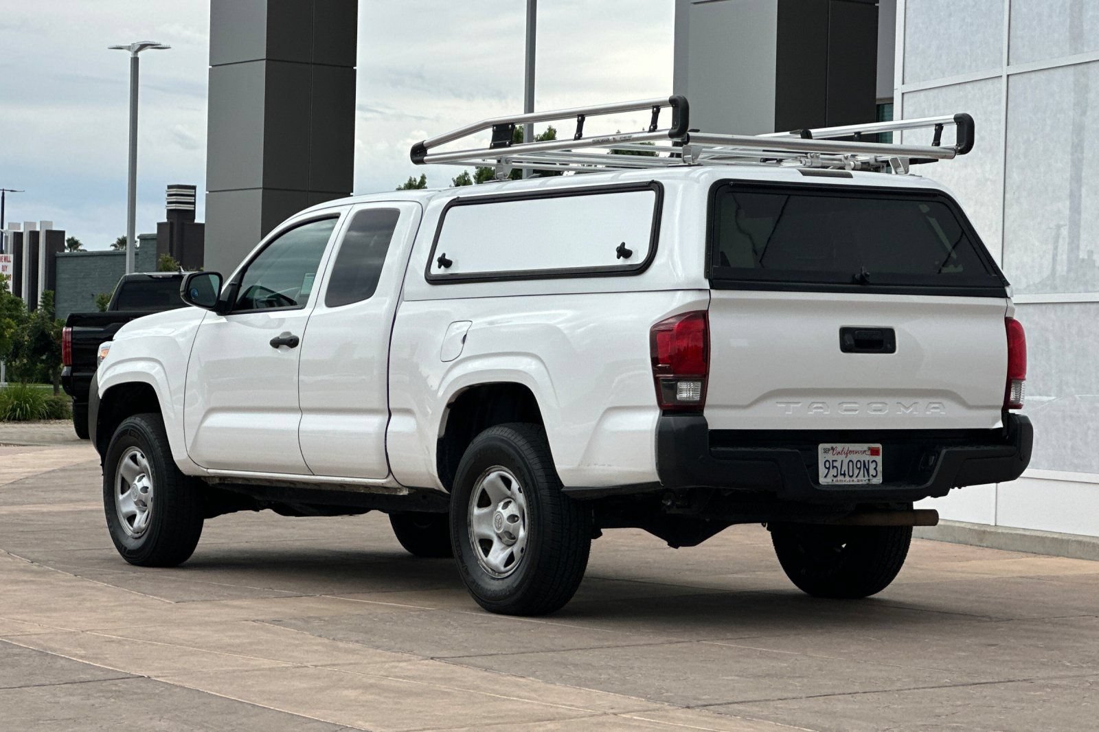 Certified 2022 Toyota Tacoma SR RWD image 7