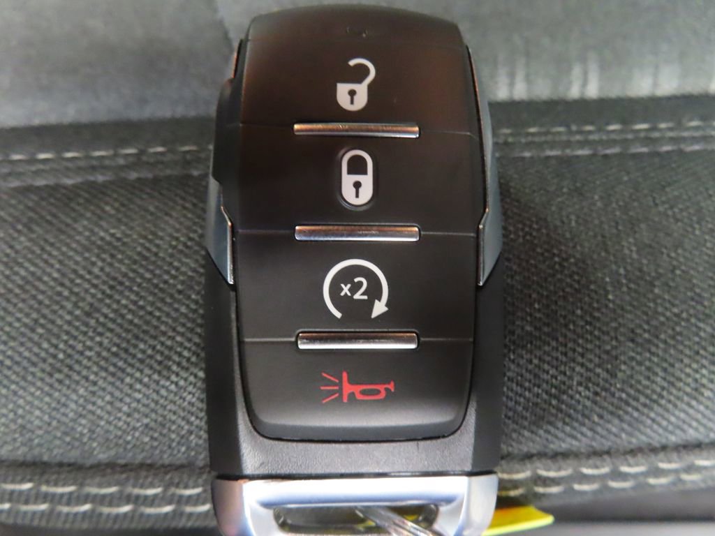 Used 2025 RAM 2500 Big Horn AWD/4WD image 69