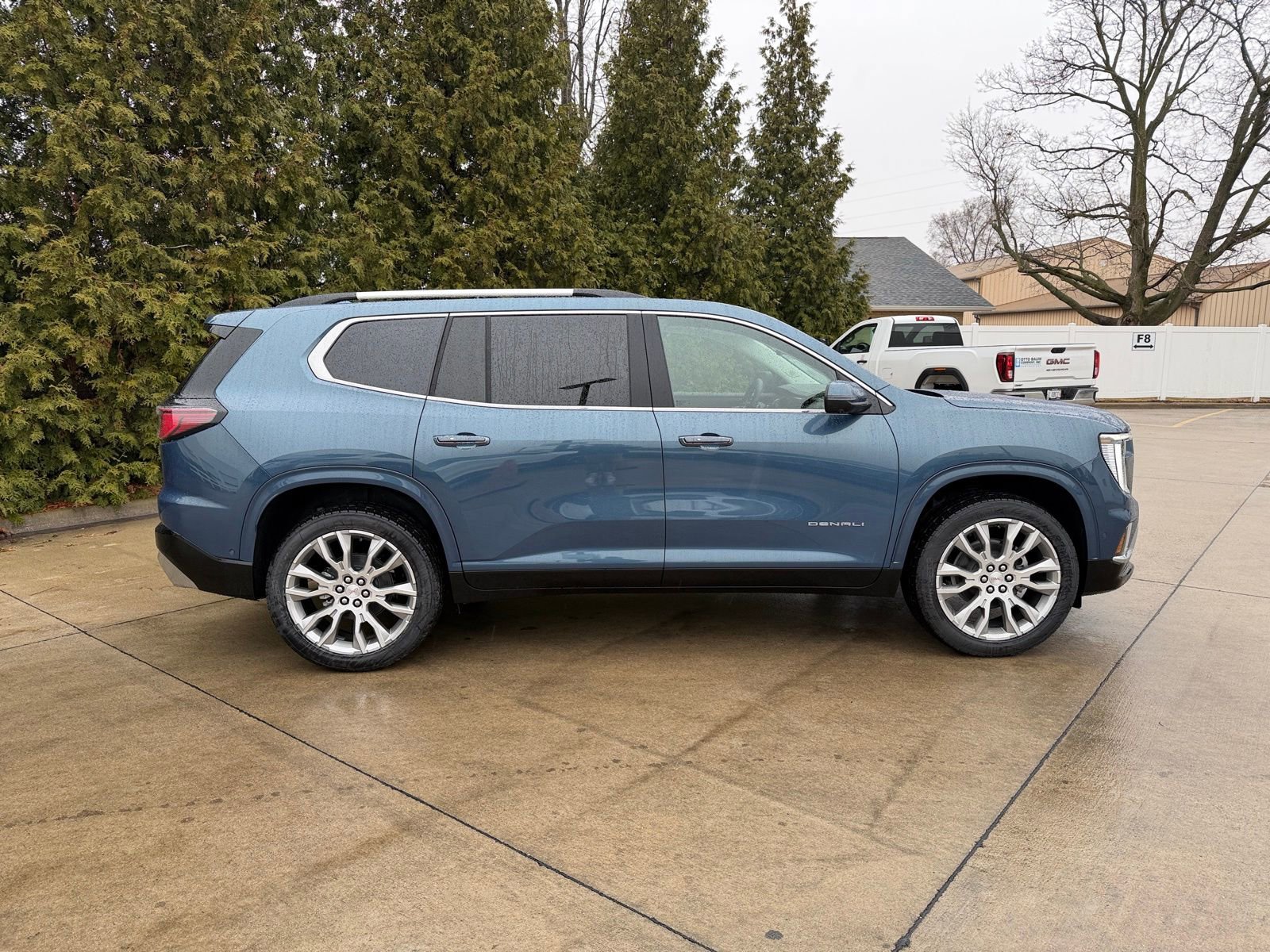 New 2026 GMC Acadia Denali w/ Super Cruise Package AWD/4WD image 31