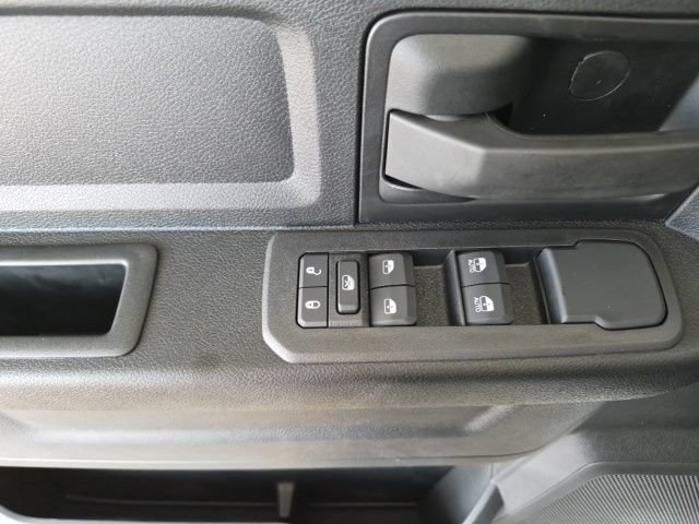 New 2026 RAM 2500 Tradesman w/ Chrome Appearance Group AWD/4WD image 24