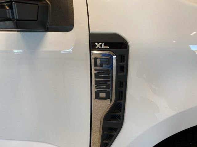 Used 2023 Ford F250 XL w/ Snow Plow Prep Package image 4