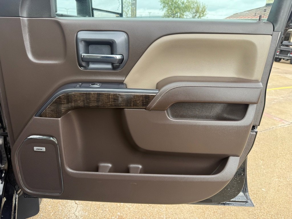 Used 2015 GMC Sierra 2500 Denali w/ Duramax Plus Package image 29