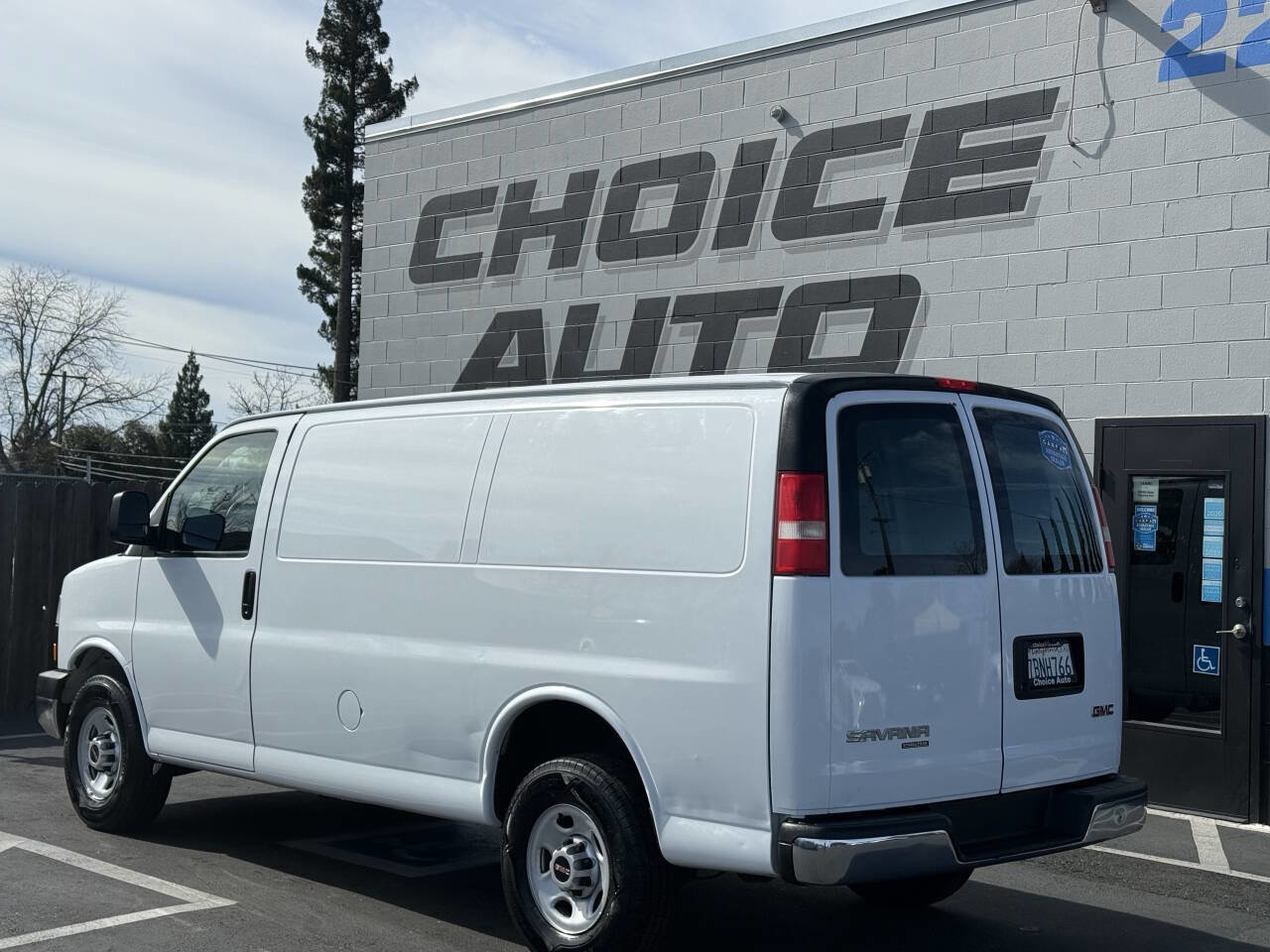 Used 2013 GMC Savana 2500 image 19