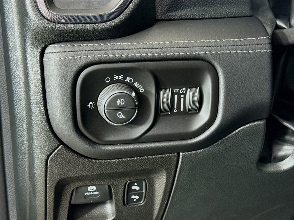 Used 2022 RAM 1500 TRX w/ TRX Level 1 Equipment Group image 10