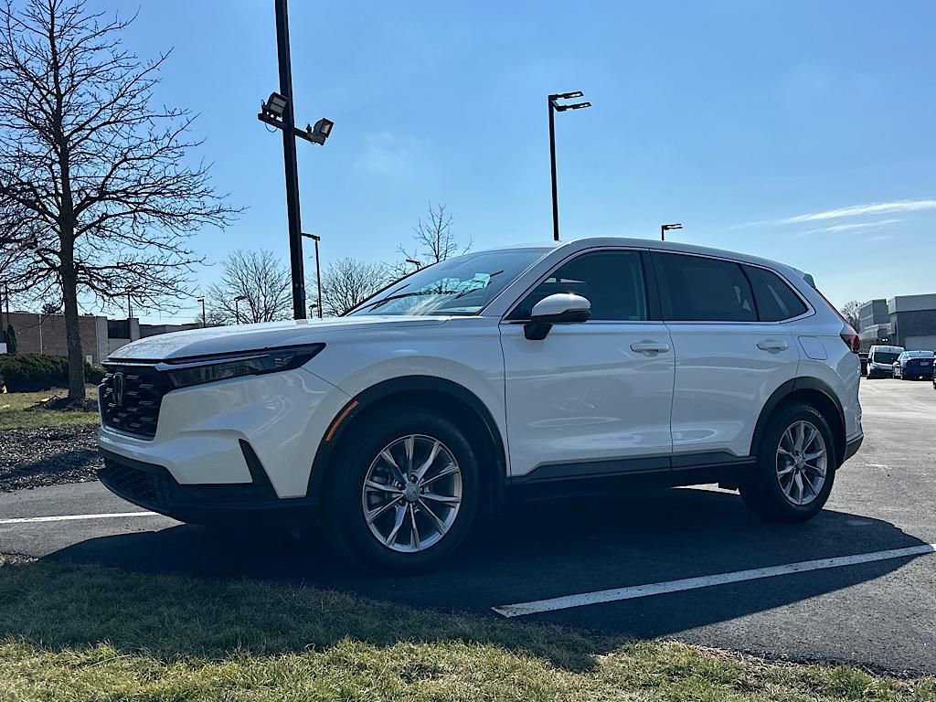 Used 2023 Honda CR-V EX-L image 4