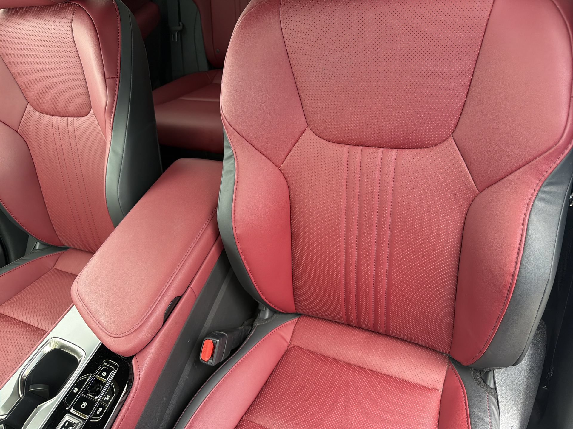 Used 2025 Lexus NX 350h AWD w/ Cold Area Package image 23