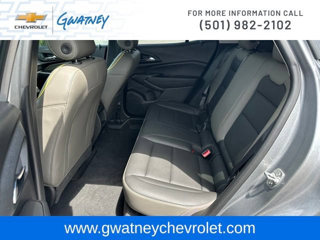 Used 2025 Chevrolet Trax ACTIV w/ Sunroof Package FWD image 22