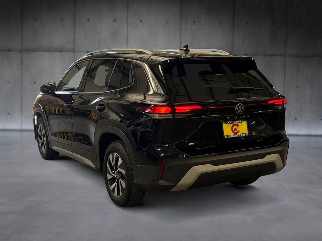 New 2026 Volkswagen Tiguan S FWD image 3