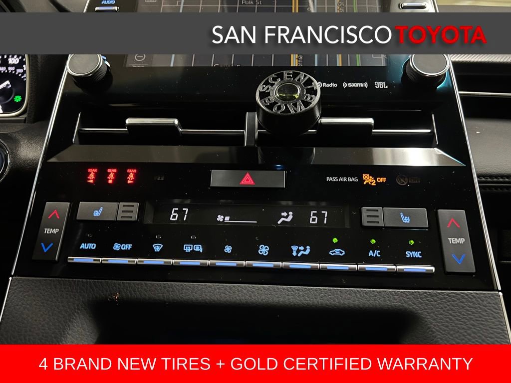 Certified 2021 Toyota Avalon XSE image 27