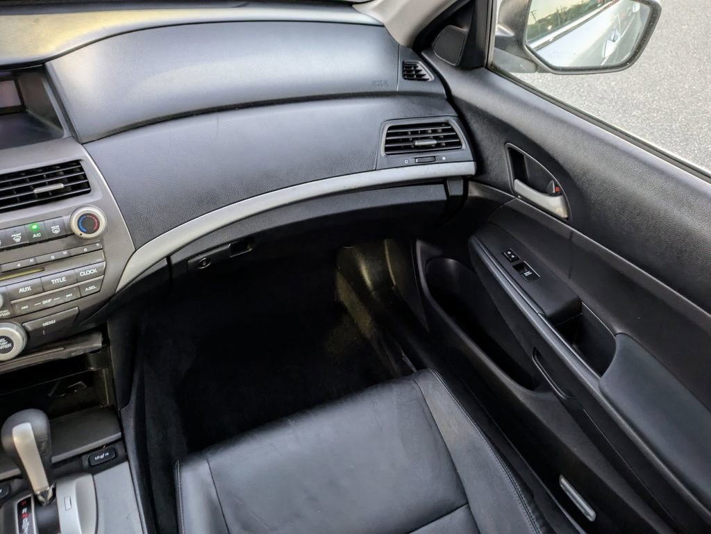 Used 2012 Honda Accord SE image 16