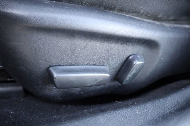 Used 2017 Toyota Corolla SE 50th Anniversary FWD image 18