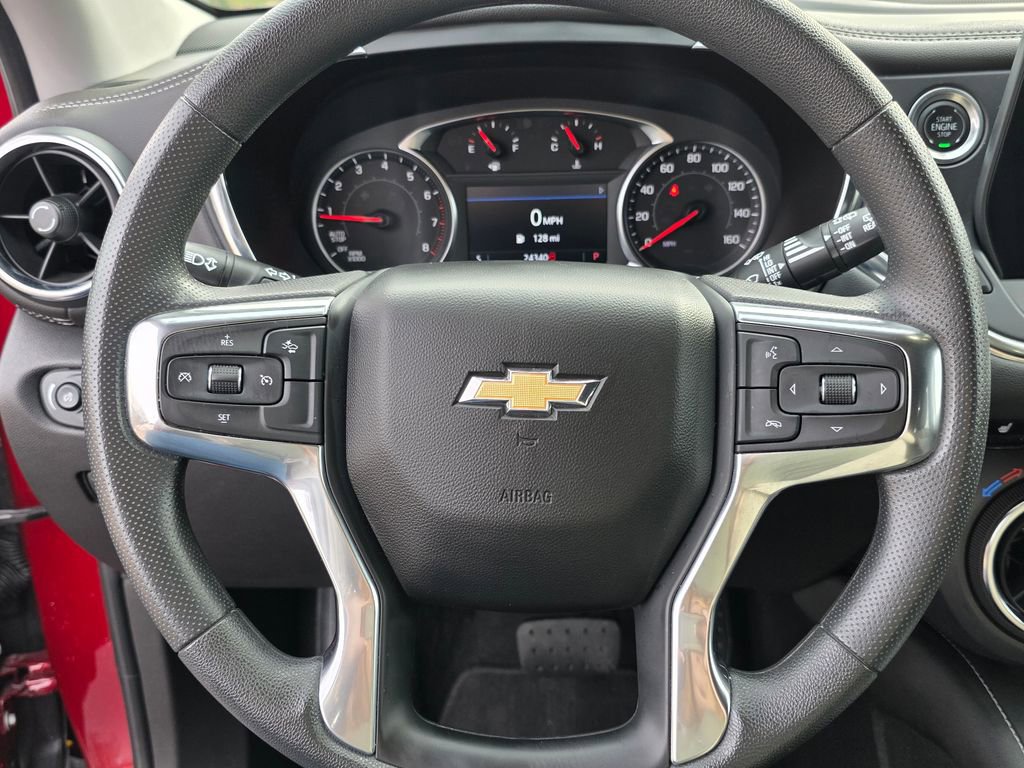 Used 2025 Chevrolet Blazer LT image 16