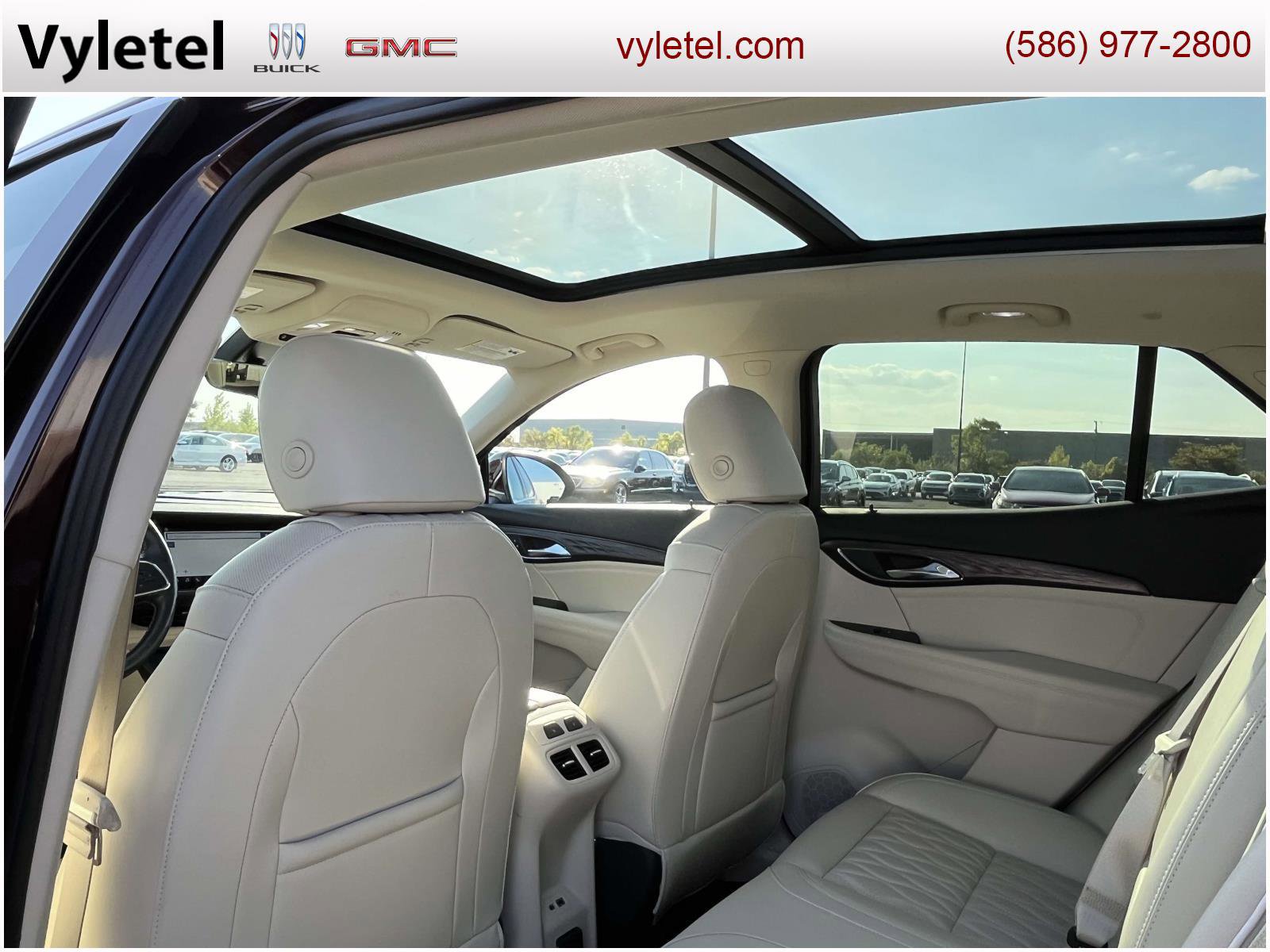 Certified 2023 Buick Envision Avenir image 16