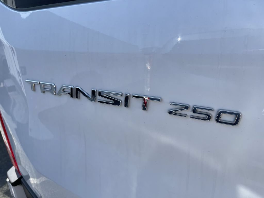 Used 2025 Ford Transit 250 Low Roof w/ Exterior Upgrade Package RWD image 5