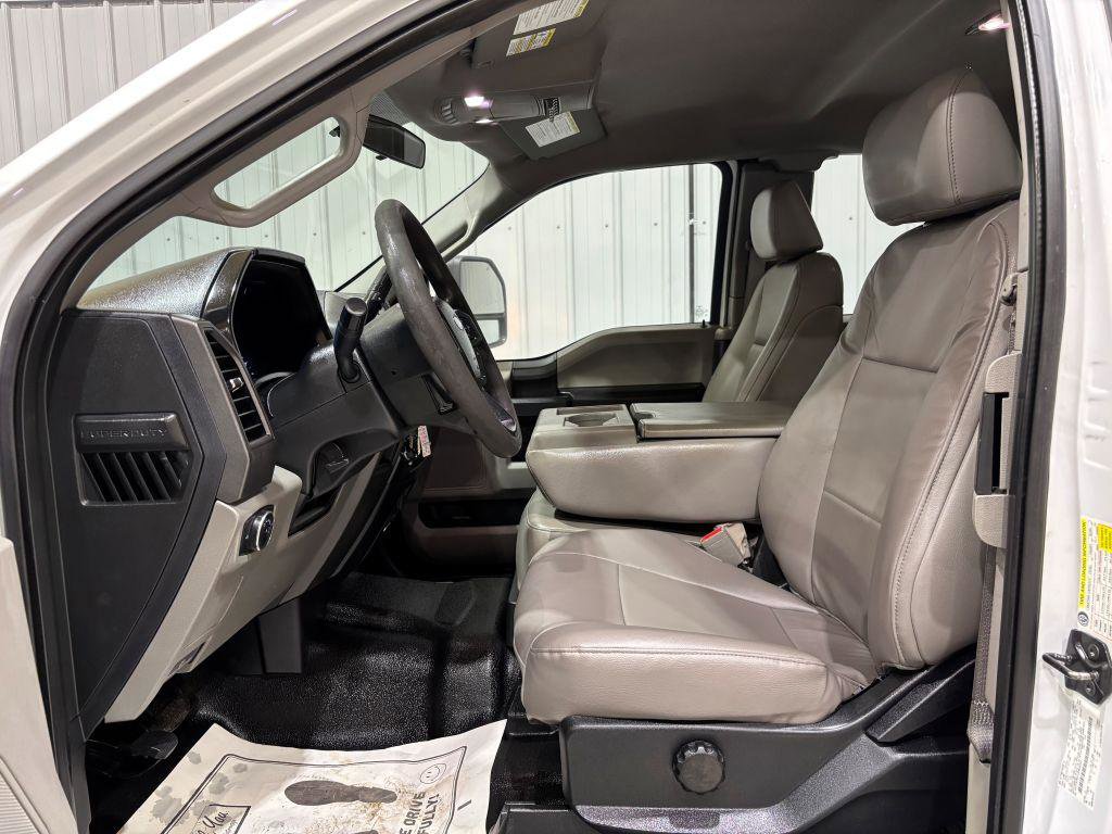 Used 2018 Ford F250 XL w/ Power Equipment Group AWD/4WD image 11