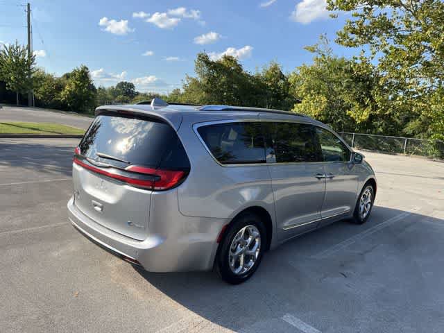Used 2021 Chrysler Pacifica Limited FWD image 9