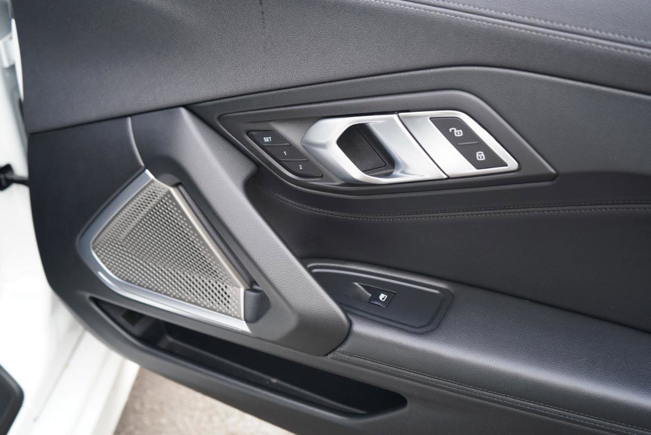 Used 2023 BMW Z4 sDrive30i w/ Premium Package image 65