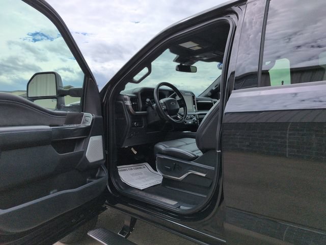Certified 2026 Ford F350 Platinum AWD/4WD image 9