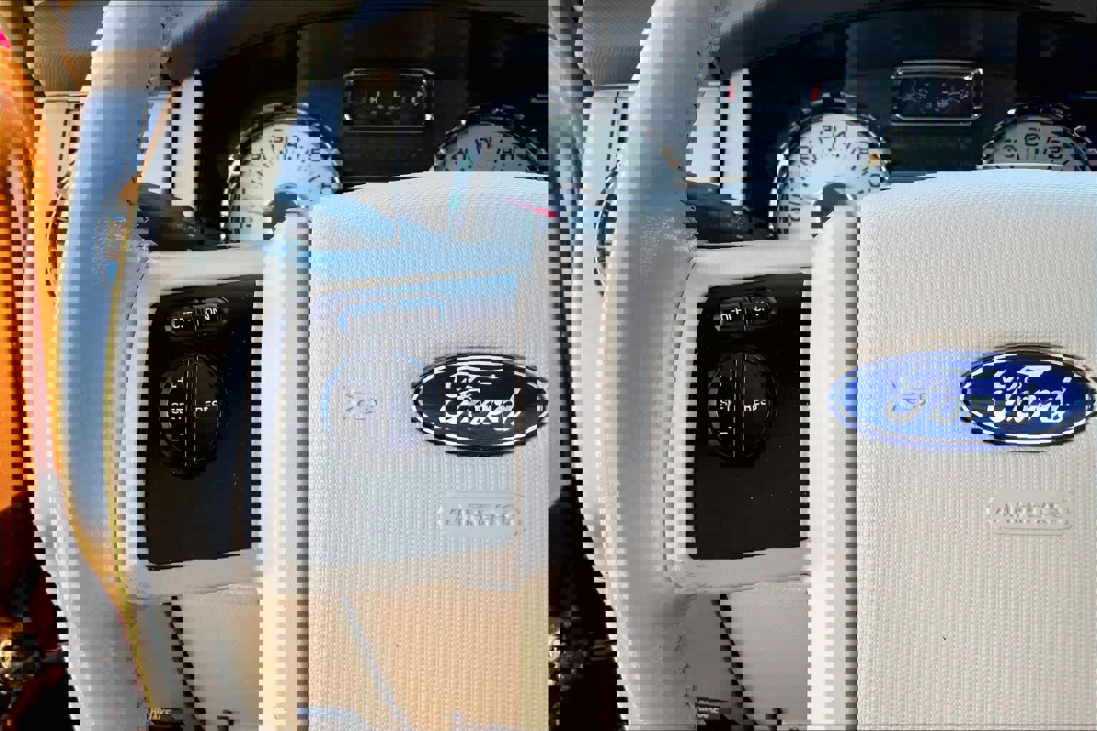 Used 2012 Ford Expedition EL XLT image 23