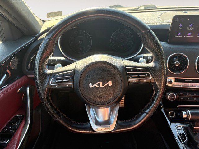 Used 2022 Kia Stinger GT-Line w/ Sun & Sound Package RWD image 10