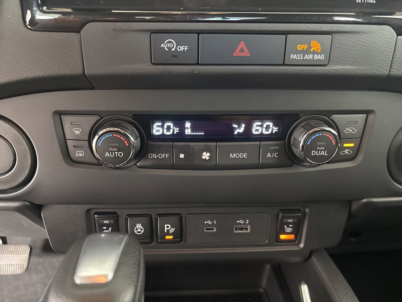 Used 2024 Nissan Frontier SV w/ SV Convenience Package image 16