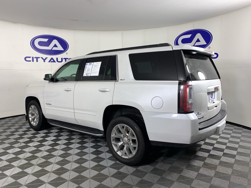 Used 2018 GMC Yukon SLT image 2