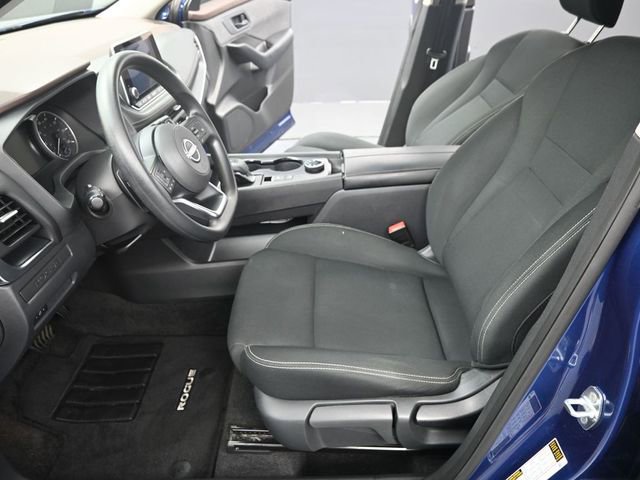 Used 2023 Nissan Rogue S AWD/4WD image 11