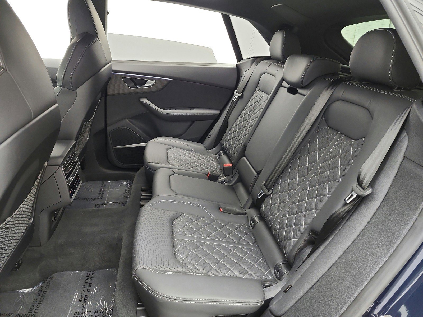 Used 2025 Audi SQ8 Premium Plus image 22