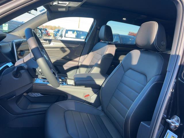 New 2025 Volkswagen Atlas Cross Sport SEL image 7