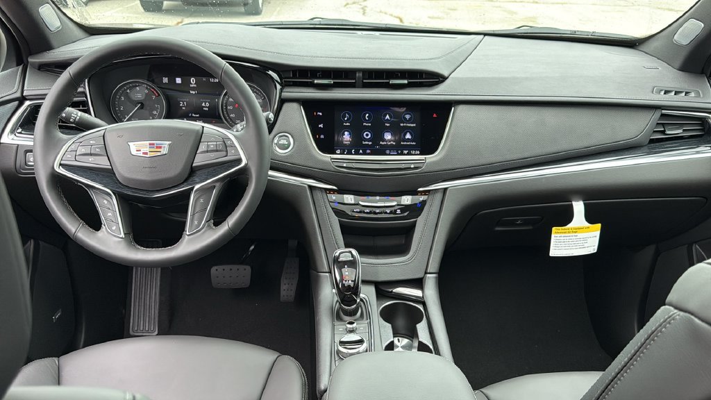 New 2026 Cadillac XT5 Premium Luxury w/ Driver Assist Package AWD/4WD image 9
