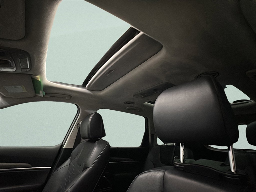 Used 2022 Kia Telluride SX w/ SX Prestige Package image 12