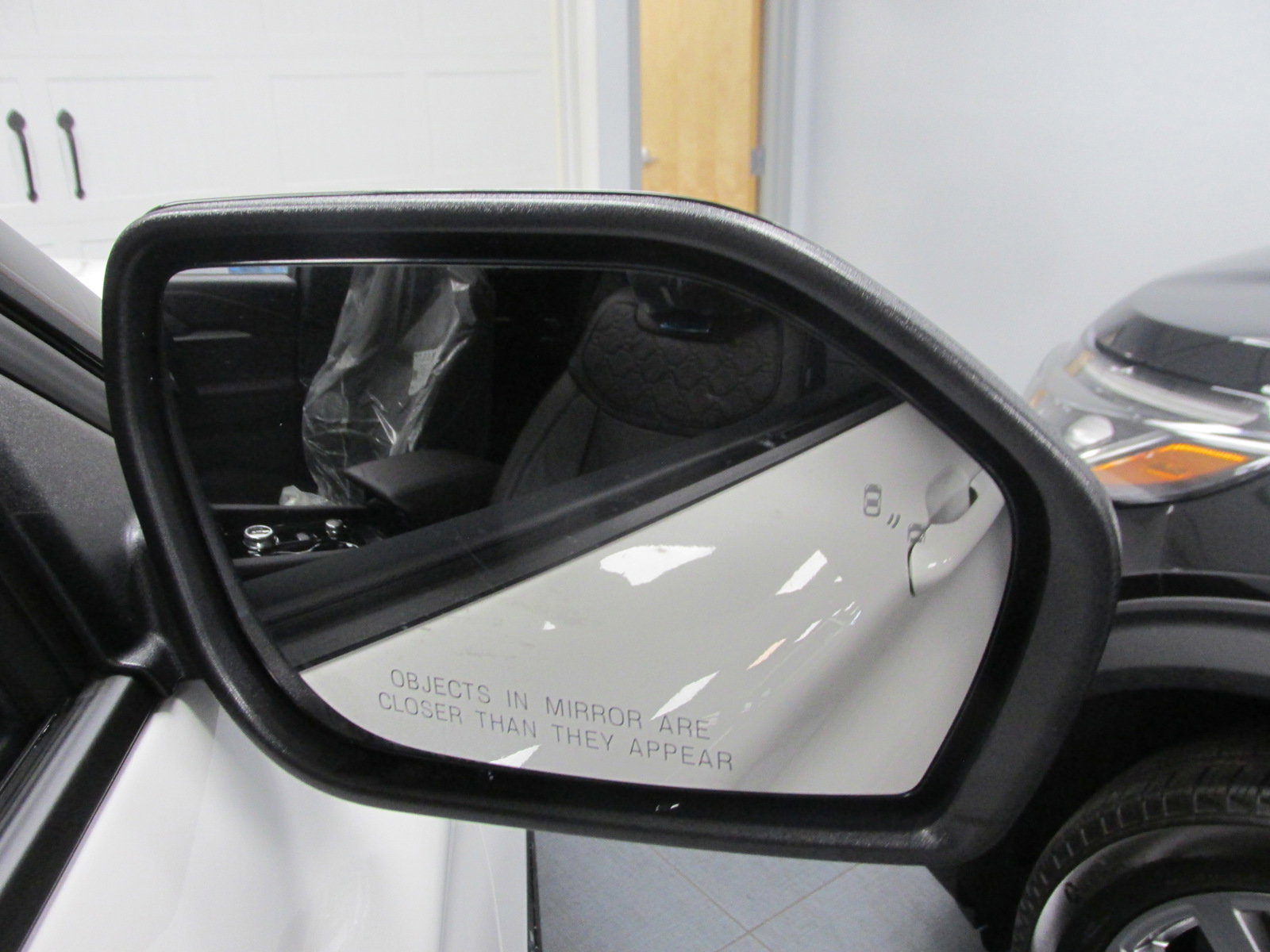 New 2025 Ford Explorer Platinum w/ Ultimate Package image 16