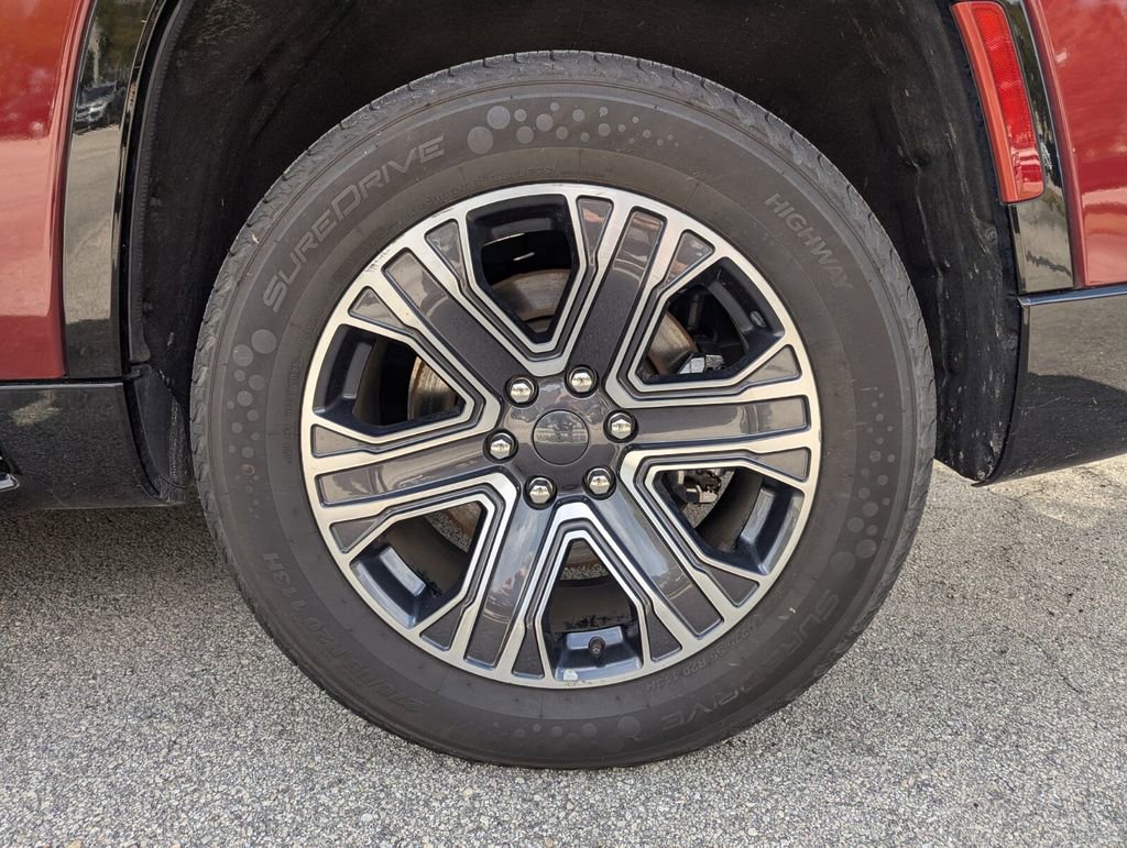 Used 2022 Jeep Wagoneer Series III image 17