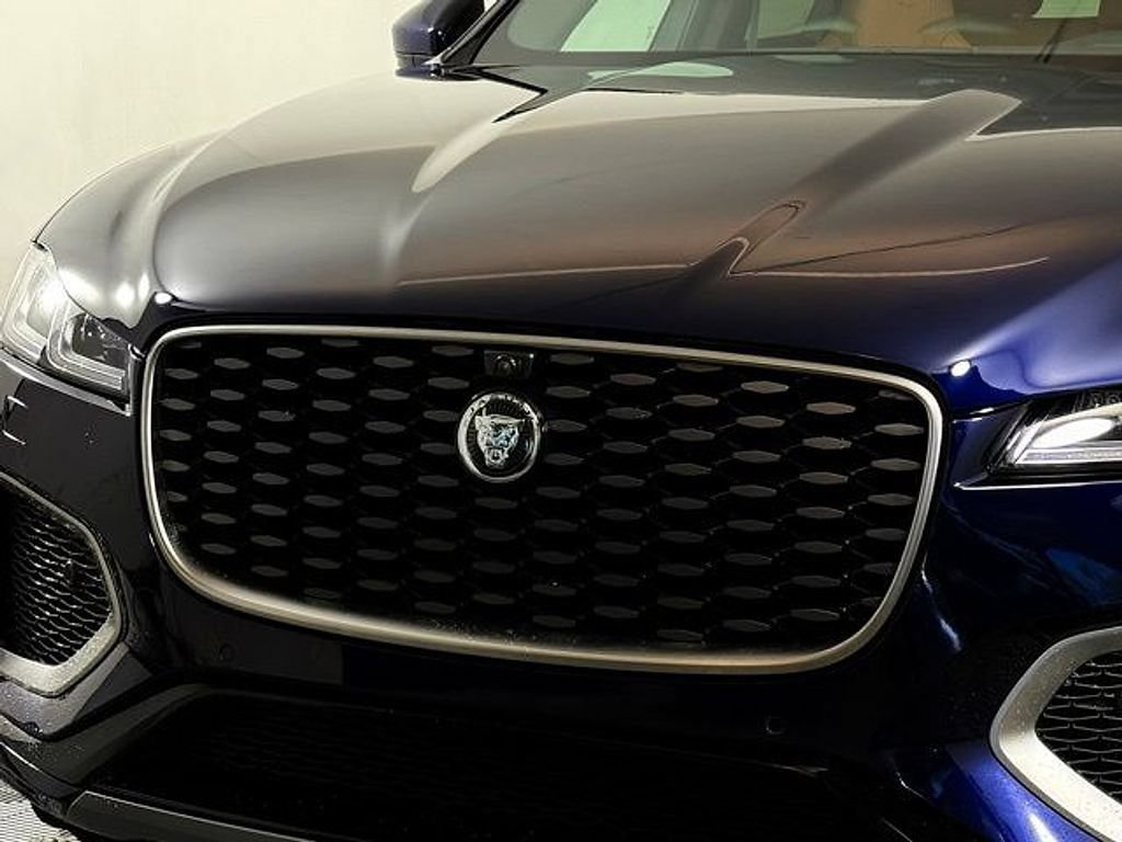 New 2026 Jaguar F-PACE R-Dynamic S AWD/4WD image 10